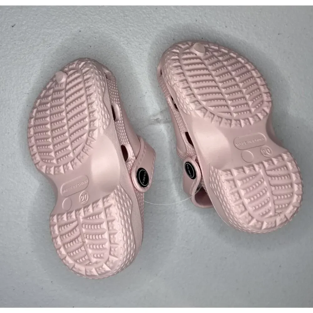 Vilocy Girls Charms Detailed Clogs in pink Size 20 (5 Toddler)